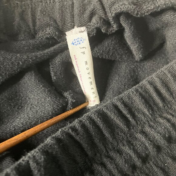 Free People Movement Sunny Skinny Sweatpants Joggers Black Women's Size Medium - Picture 4 of 8